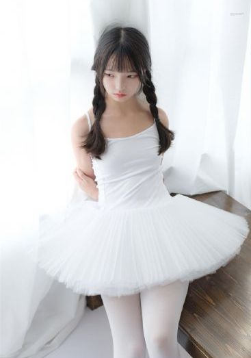 亚洲欧美综合在线直播-中英字幕国语版全集