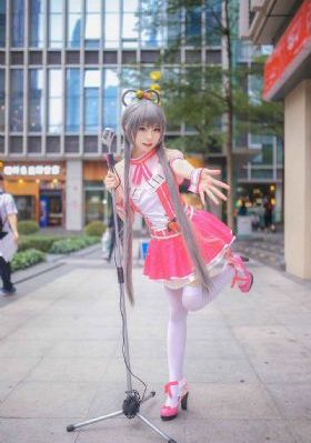 亚洲精品制服丝袜二区-完结免费国语